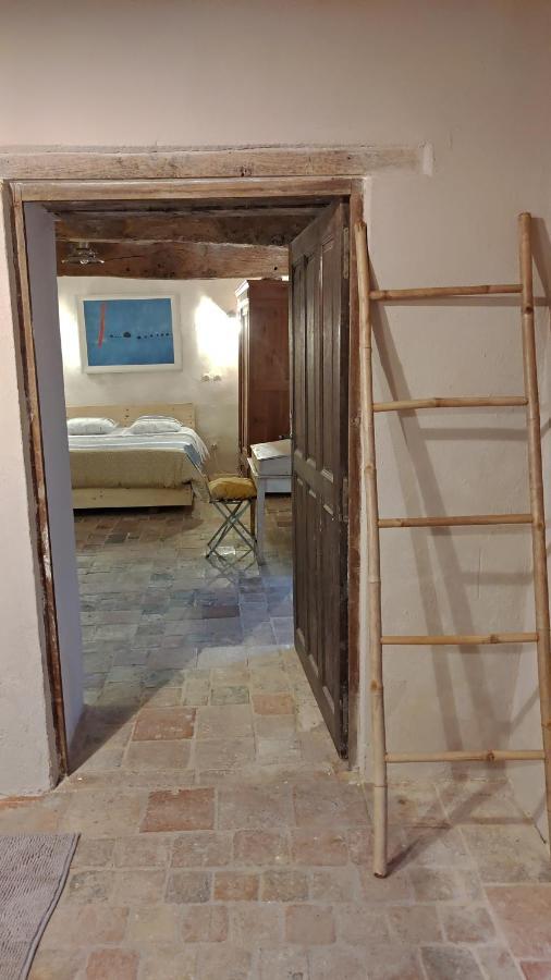 Le Manoir De Gatines Bed and Breakfast Tigné Εξωτερικό φωτογραφία