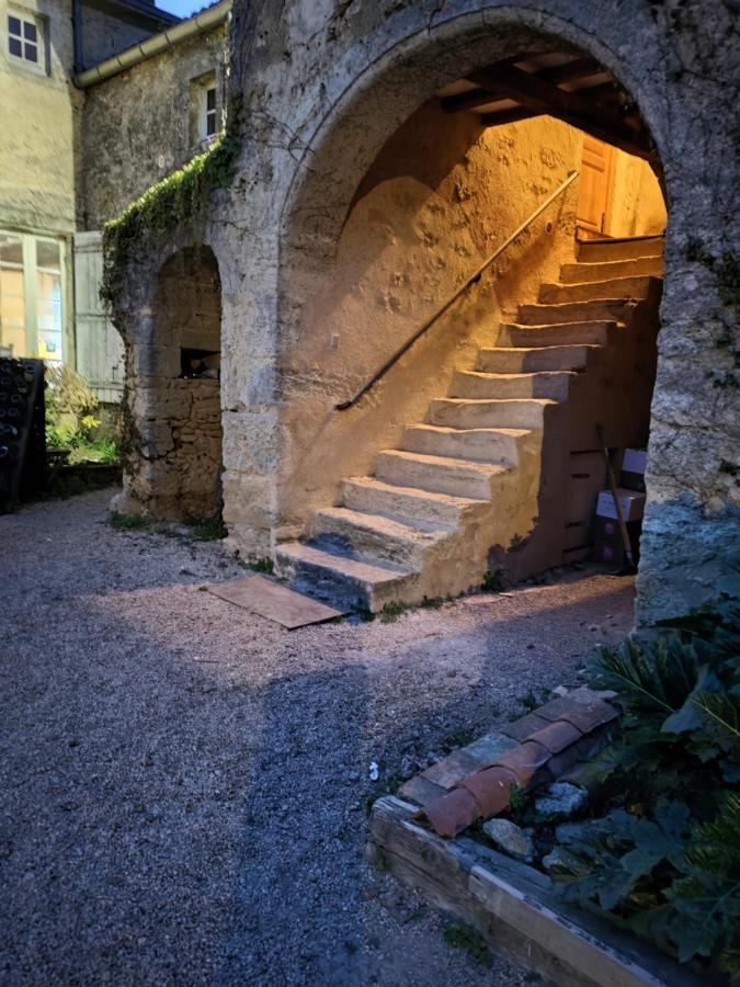 Le Manoir De Gatines Bed and Breakfast Tigné Εξωτερικό φωτογραφία