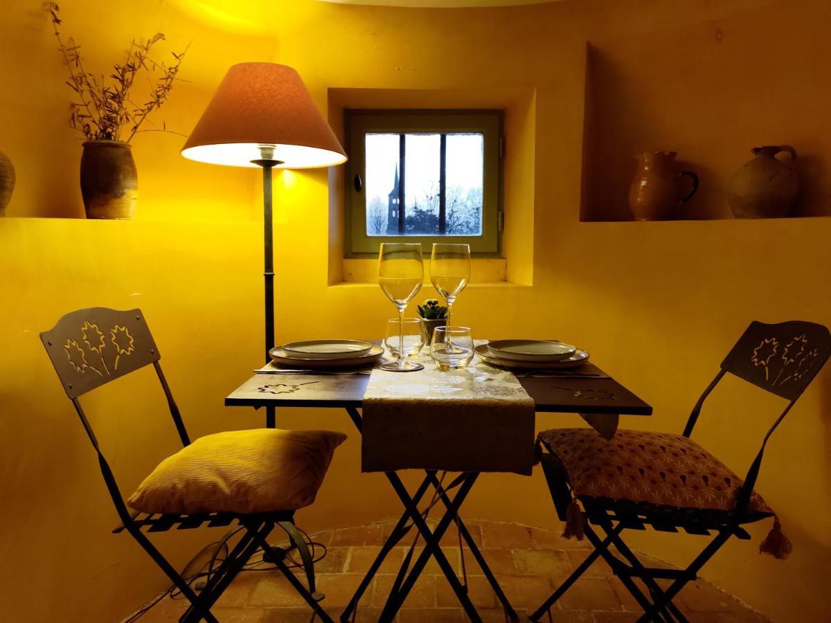 Le Manoir De Gatines Bed and Breakfast Tigné Εξωτερικό φωτογραφία