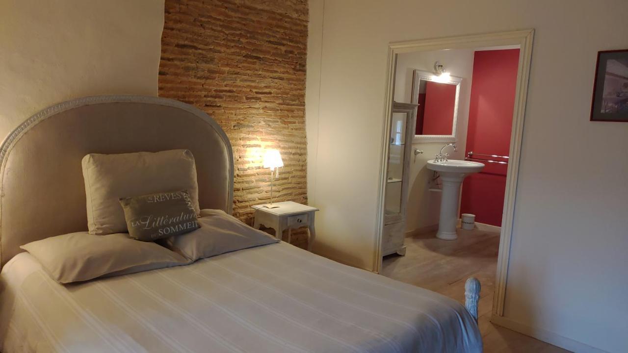 Le Manoir De Gatines Bed and Breakfast Tigné Εξωτερικό φωτογραφία