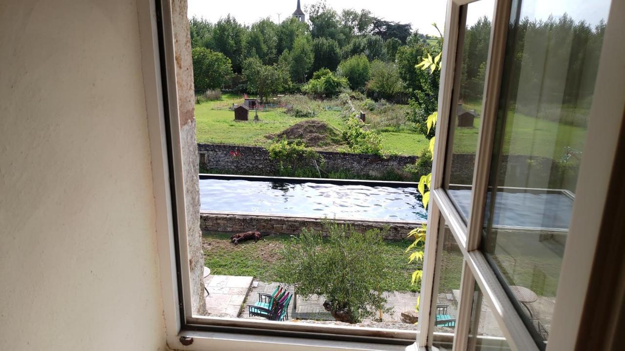 Le Manoir De Gatines Bed and Breakfast Tigné Εξωτερικό φωτογραφία