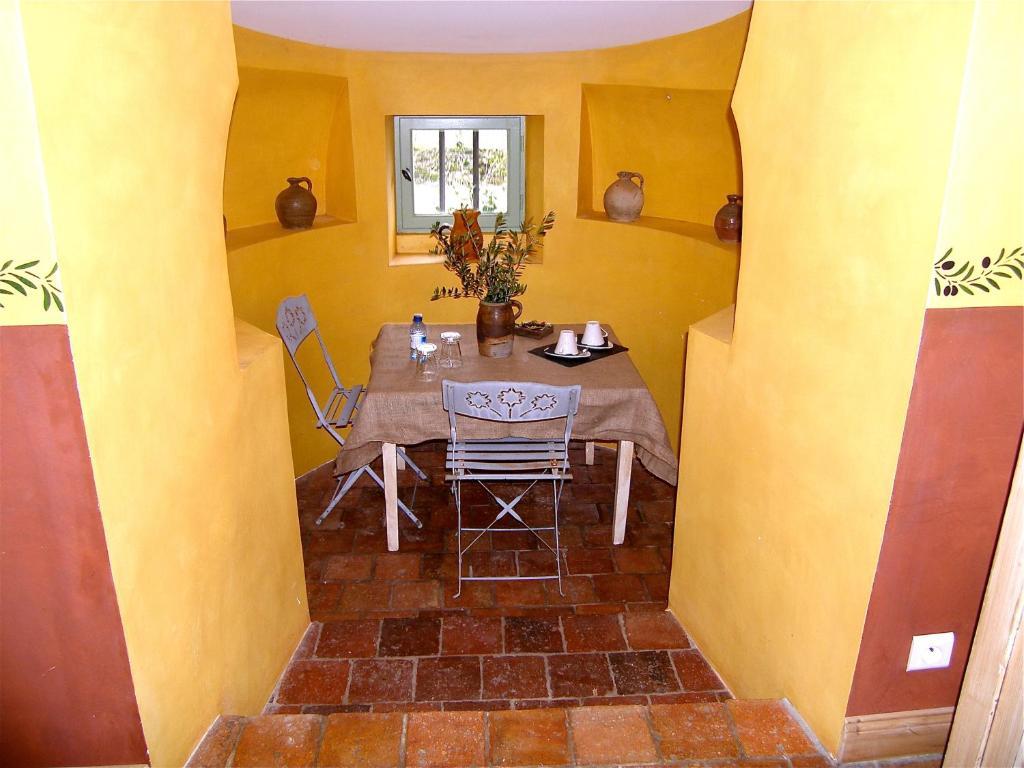 Le Manoir De Gatines Bed and Breakfast Tigné Δωμάτιο φωτογραφία